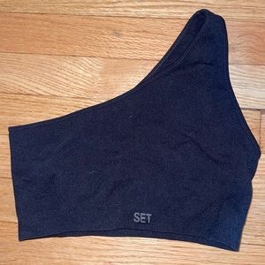 Set Active Black One Shoulder sports bra size